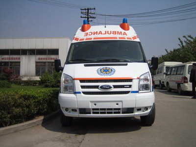 上海租赁私人救护车联系电话