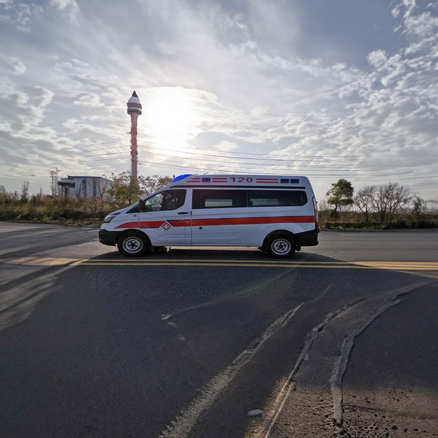 上海出租救护车