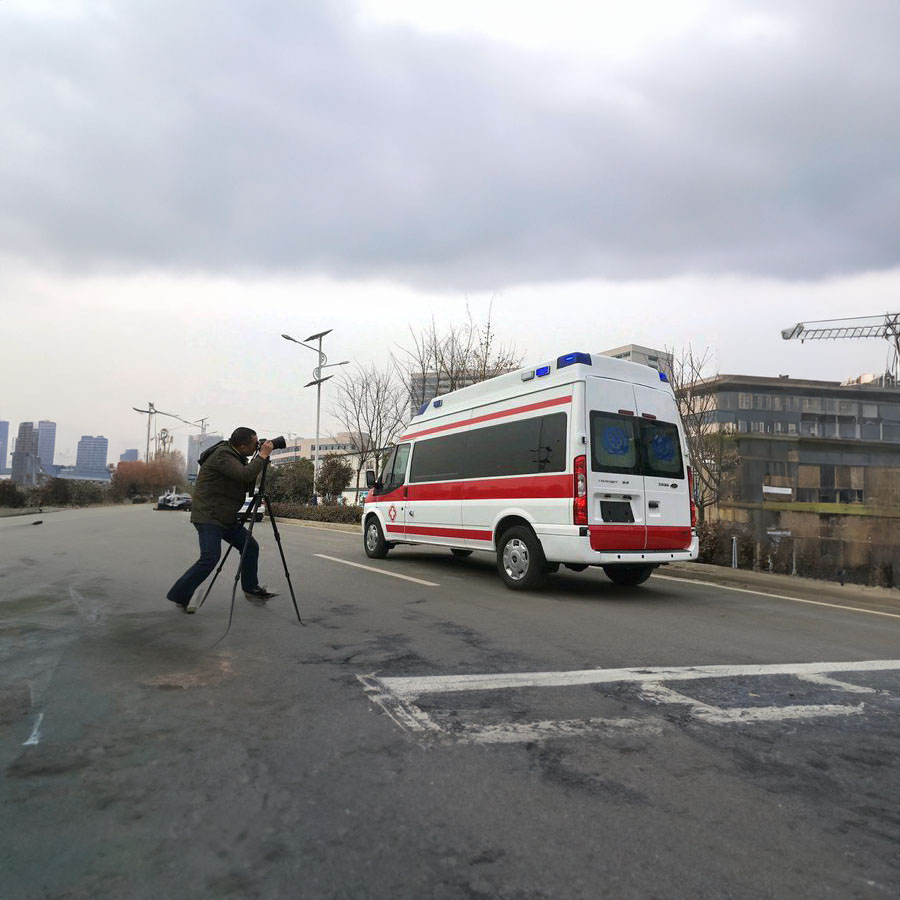 上海租赁救护车